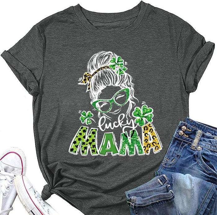 Lucky Mama T-Shirt Women St Patricks Day Gift for Mama