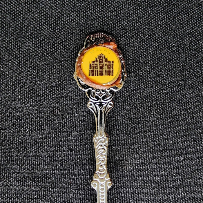 Macau China Collectible Souvenir Travel Spoon 4.75" Administrations Building VTG