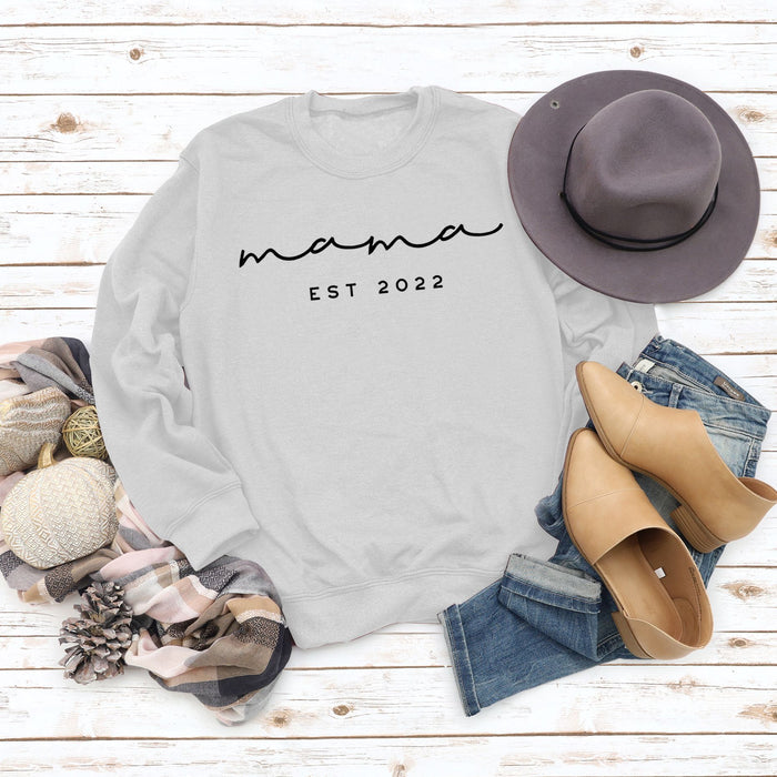 Mama EST 2022 Letter Casual Round Neck Simple Bottomed Sweater Loose with Fashionable Women's Top