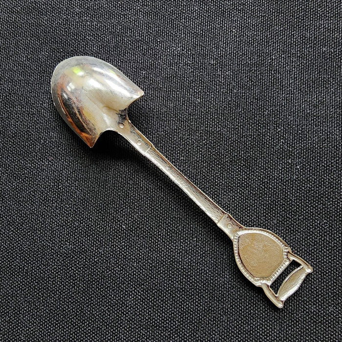 Mark Twain Cave Hannibal Mo Collectible Travel Souvenir Spoon 4.25" (11cm) 1980