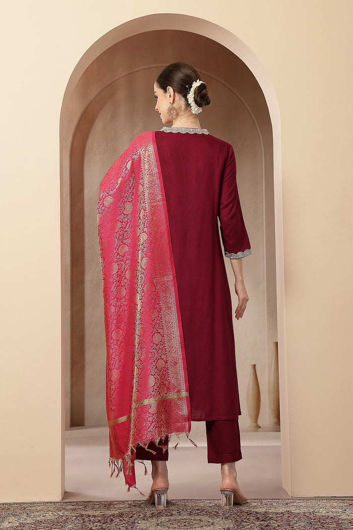 Maternity Concealed Zip Feeding Kurta Set with Dupatta - Maroon