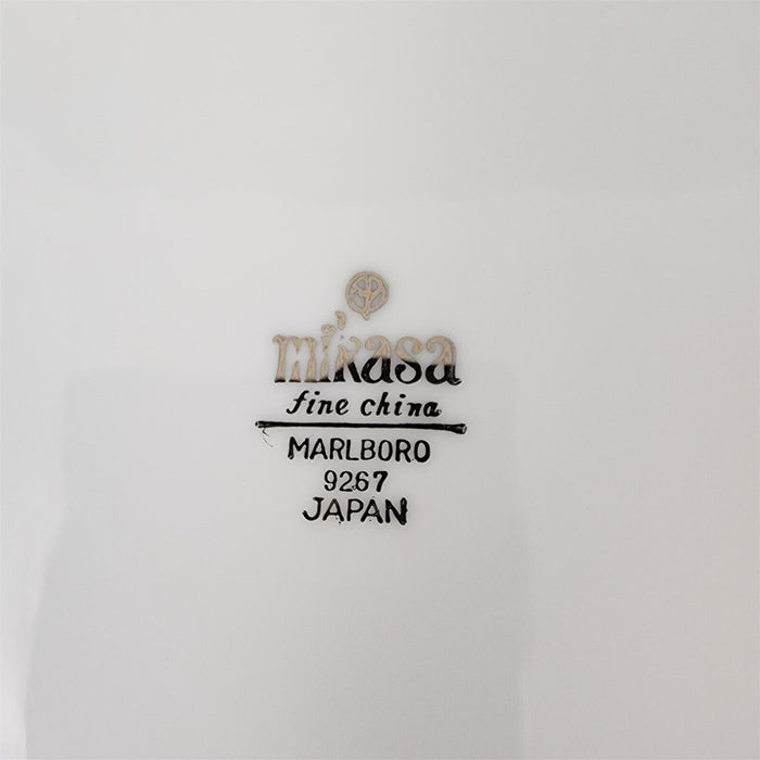 Mikasa Marlboro Set 2 Soup Coupes Verge Scalloped Platinum Border White Bowl