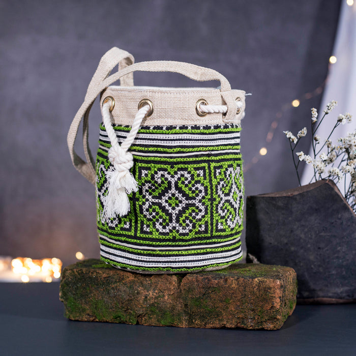 Mini cosmetic bag, green embroidery, string to use as cross-body bag
