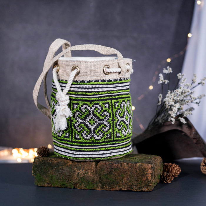 Mini cosmetic bag, green embroidery, string to use as cross-body bag