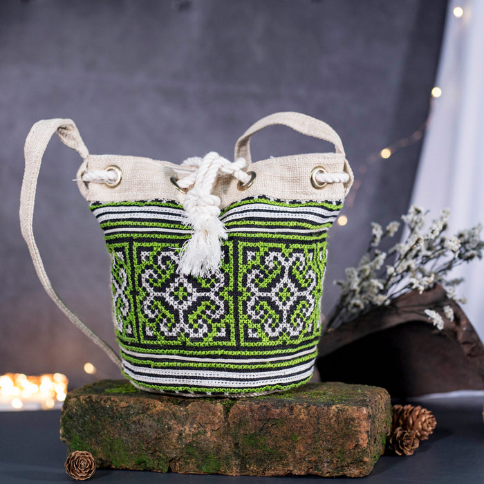 Mini cosmetic bag, green embroidery, string to use as cross-body bag