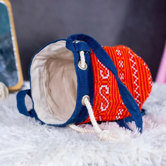 Vindigo handmade red indigo hemp bag open top detail