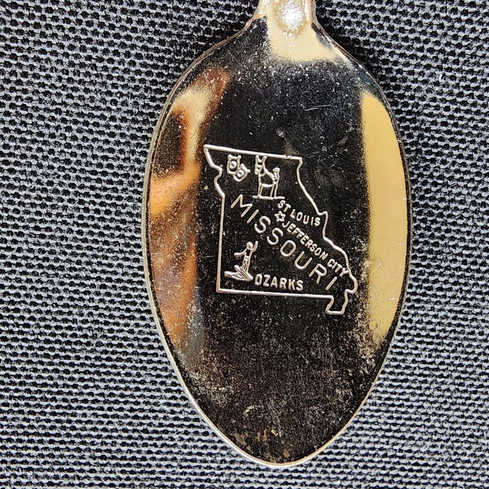 Missouri Show Me State Collectible Travel Souvenir Spoon 4.5" (11cm) Fort 1983