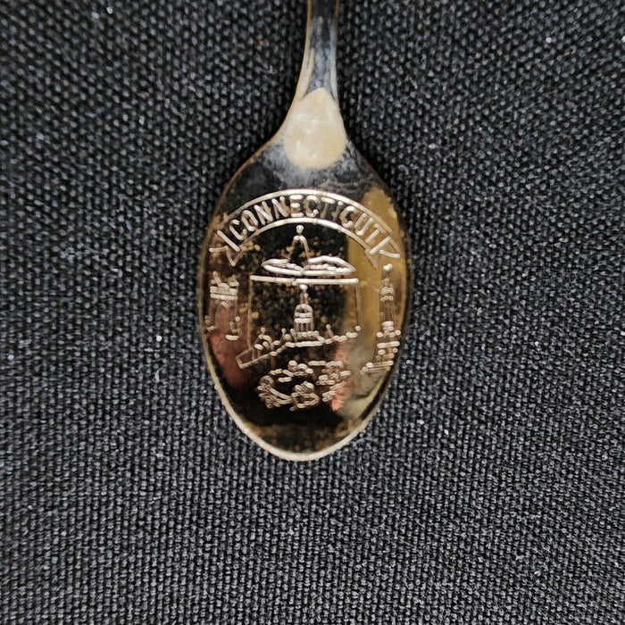 Mystic Seaport Connecticut Collectible Souvenir Spoon 3.5 in (9cm)