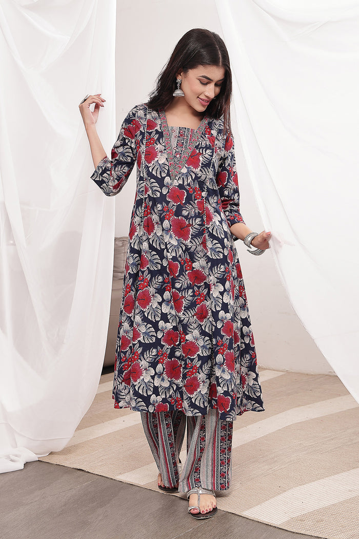 High-quality image of the Cotton texture and finish of the Navy Blue 100% Kurta Set.