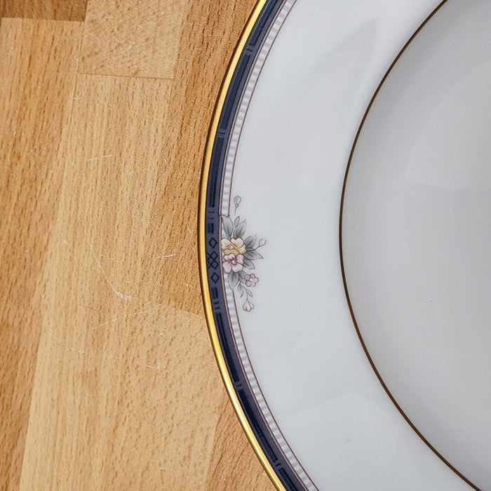 Noritake Ontario Salad Plate Set of 2 Pink Flowers Blue Gold Band 8â€ 3763
