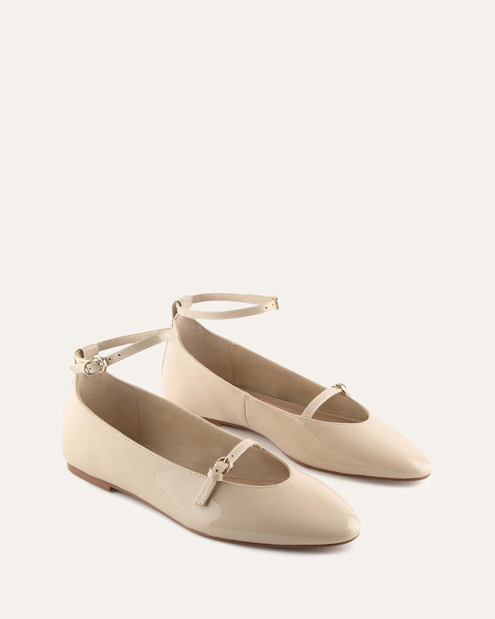 OAKLAND DRESS FLATS SAND PATENT