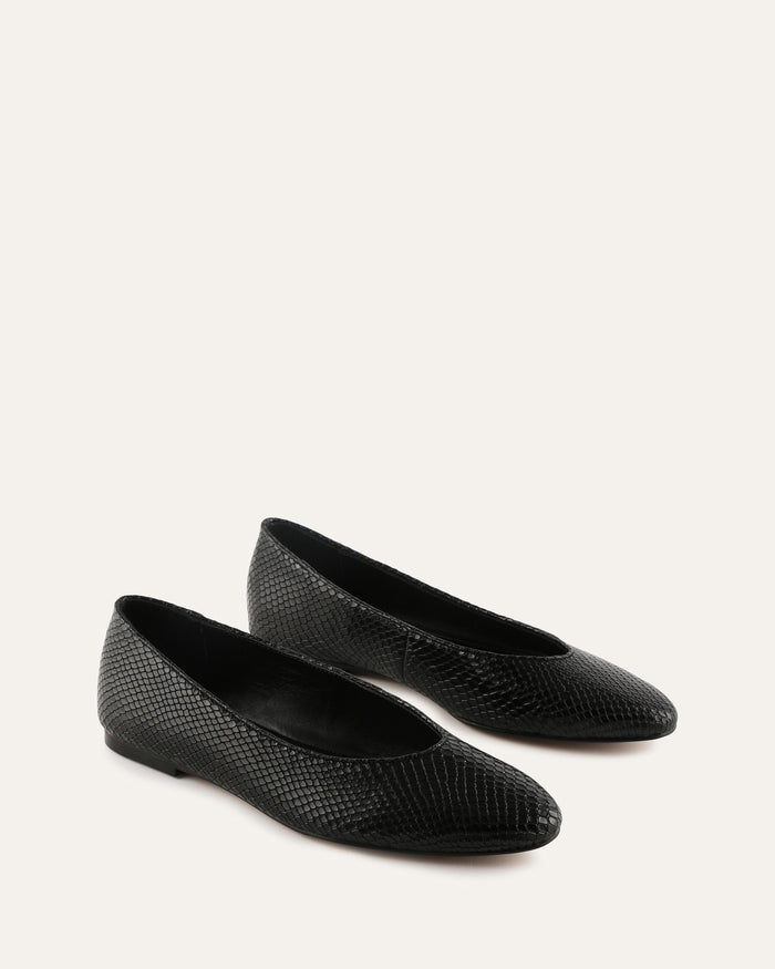 OLIVER CASUAL FLATS BLACK SNAKE PRINT LEATHER