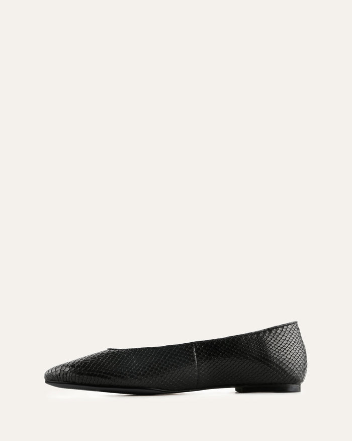OLIVER CASUAL FLATS BLACK SNAKE PRINT LEATHER