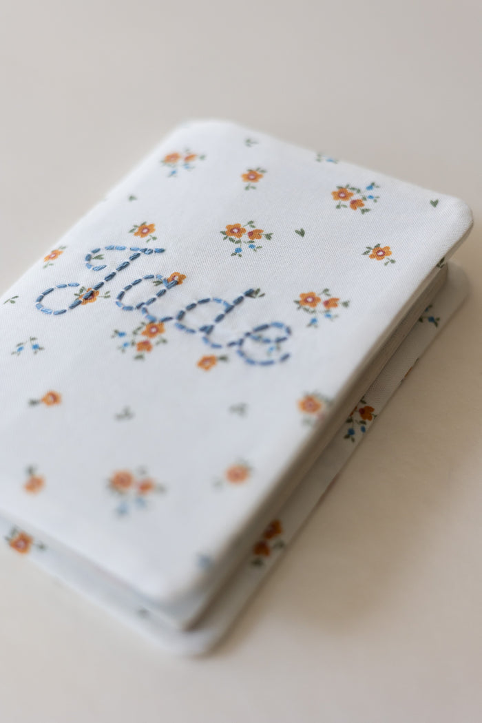 Passport holder - Daria