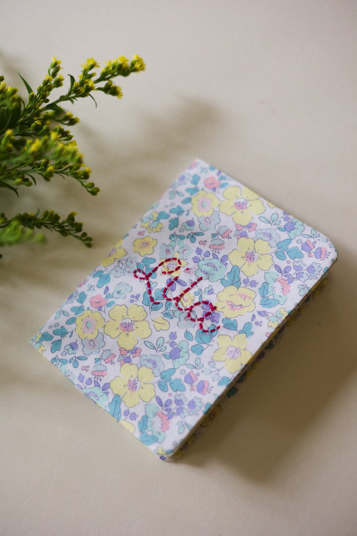 Passport holder - Summer Flowers
