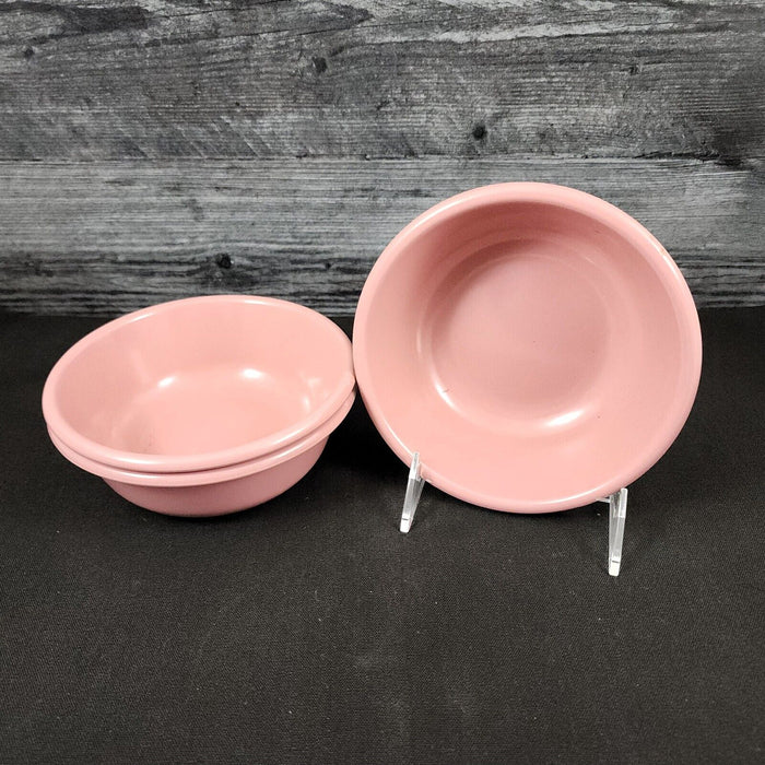 Pink Cereal Soup Bowls Round 8 inch Plastic Set of 3 by Rubbermaid