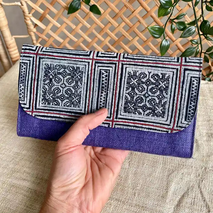 Vindigo long purse purple hemp square pattern front view with hand