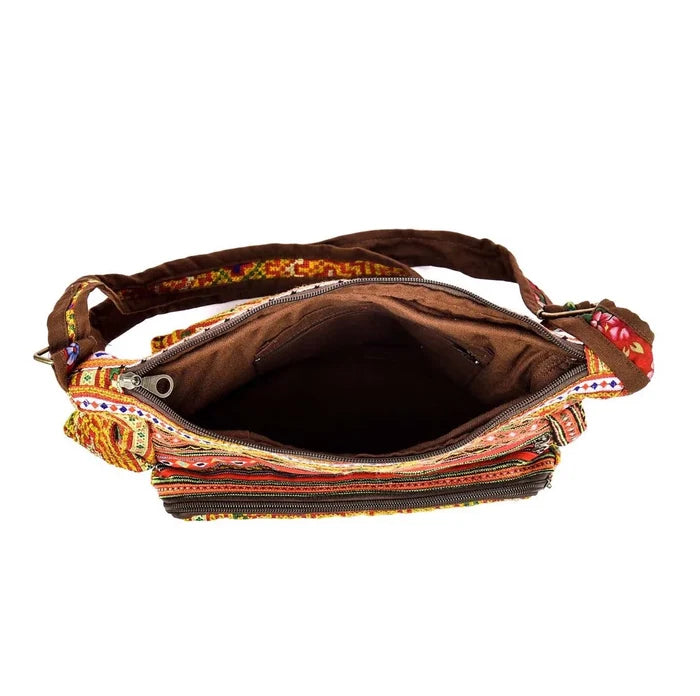 Vindigo shoulder bag red linen tribal embroidery top opening view