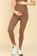 Detail of Ruched Legging waistband; gathered sides accommodate growth and avoid stomach pressure.