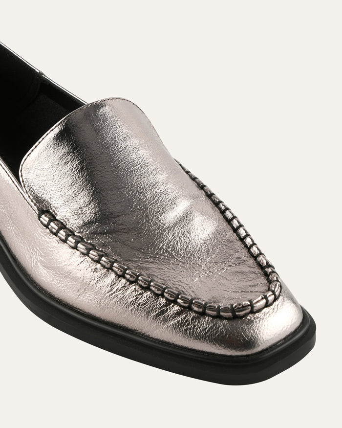 RYAN LOAFERS GUNMETAL LEATHER