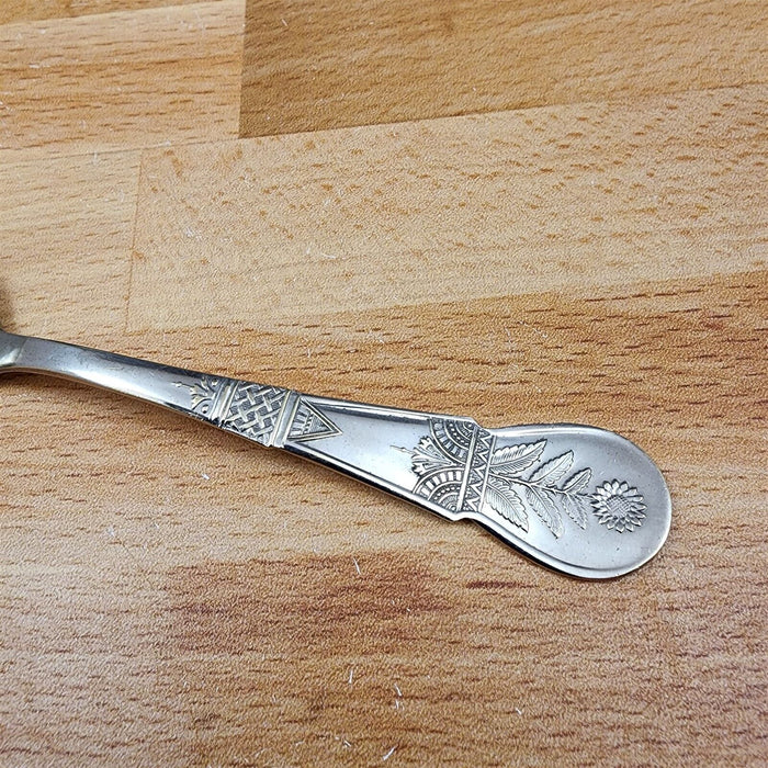 Shefield Plate Sunflower Design Set of 2 Spoon Silverplated Flatware 6 in (15cm)