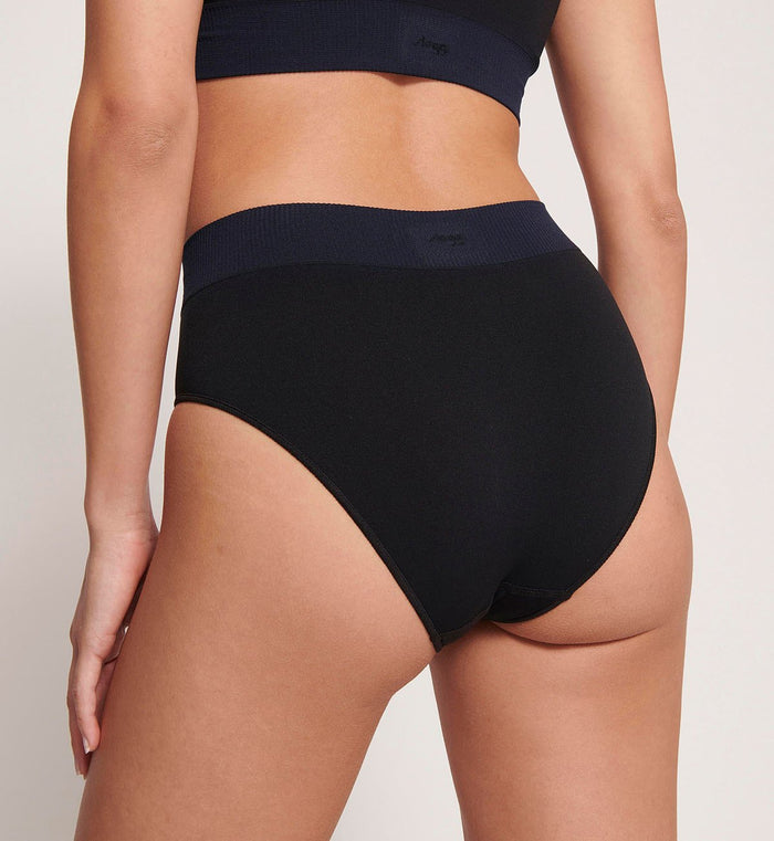 BLACK SLOGGI EVER INFUSED ALOE HIGH WAIST