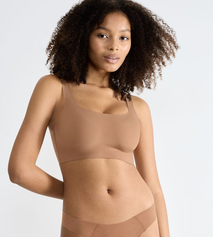 BEIGE SLOGGI ZERO FEEL 2.0 TOP