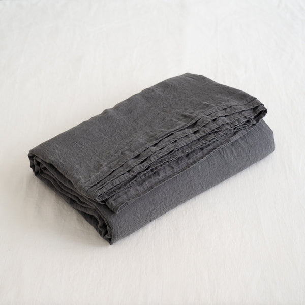 Queen / Charcoal Grey
