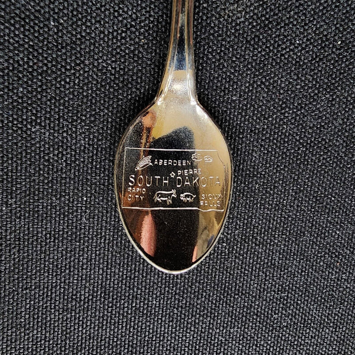 South Dakota Badlands Collectible Souvenir Spoon 3.5in (9cm)