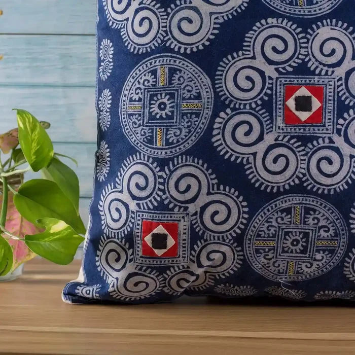 Vindigo indigo hand-drawn batik cotton cushion cover upright front view