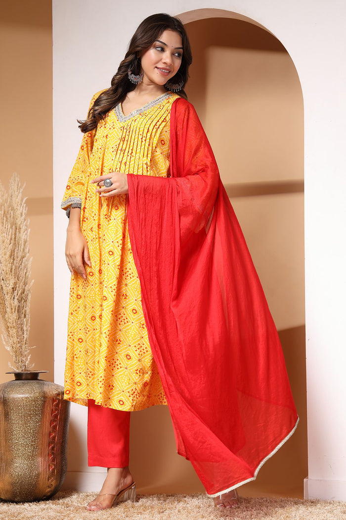Comfort-focused image of the Sunshine Serenade And Rayon Kurta Set, designed for style through pregnancy and postpartum.
