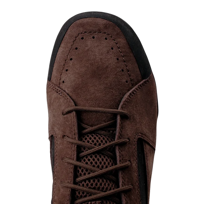 #color_brown-suede