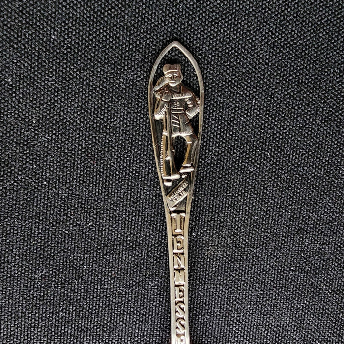 Tennessee Collectible Travel Souvenir Spoon Volunteer State with Davy Crockett