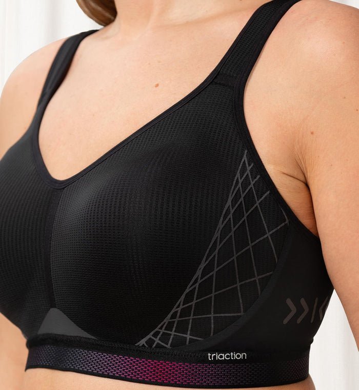 BLACK TRIACTION CARDIO FLOW PADDED BRA