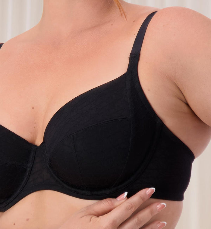 BLACK TRIUMPH SIGNATURE EVERYDAY WIRED BRA