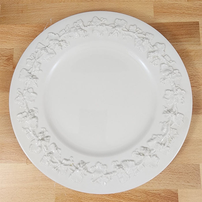 Wedgwood Cream Dinner Plate Queens Ware 2" Embossed Rim Etruria Barlaston