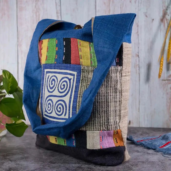 Vindigo shoulder bag blue hemp white spiral patch side view