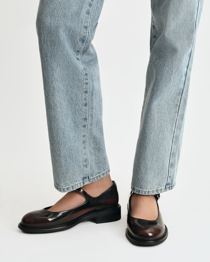WILDE CASUAL FLATS BURGUNDY LEATHER