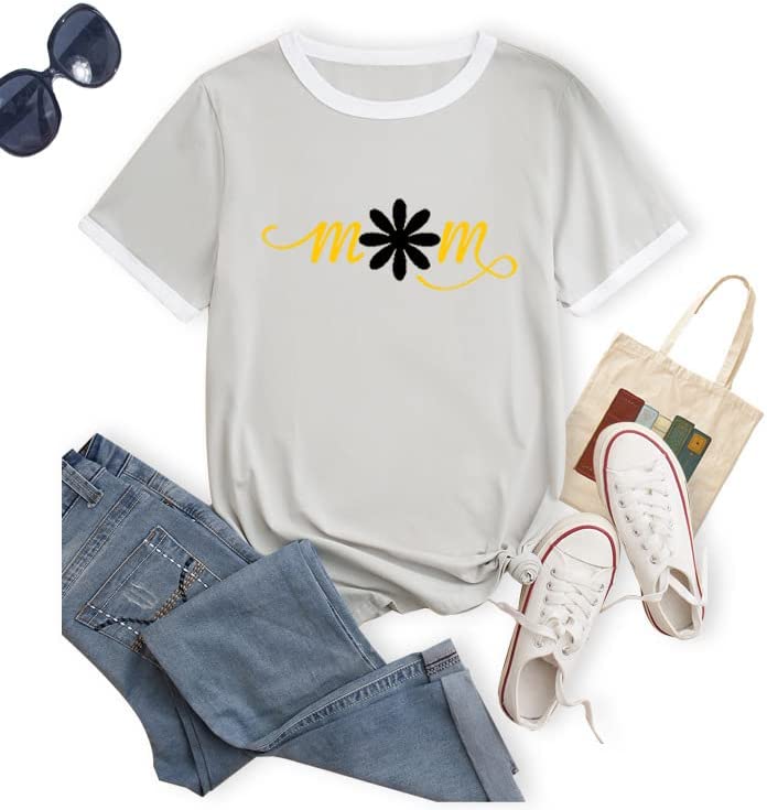 Women Daisy Mom T-Shirt