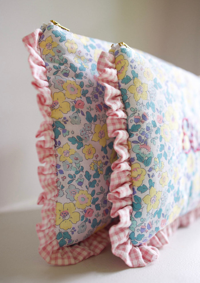 Zipped pouch - Summer Flowers Froufrou